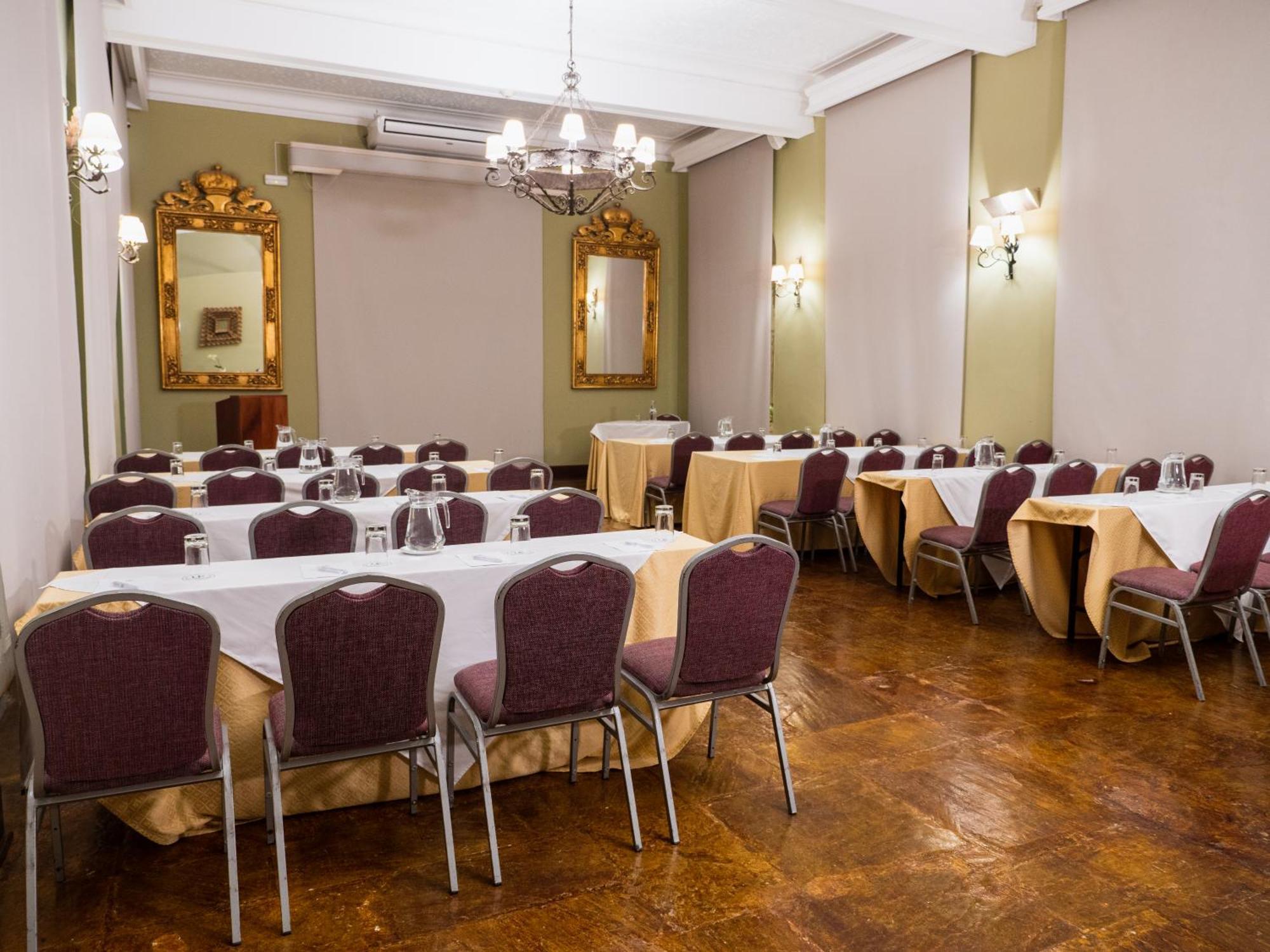 Lp Los Portales Hotel Пьюра Экстерьер фото